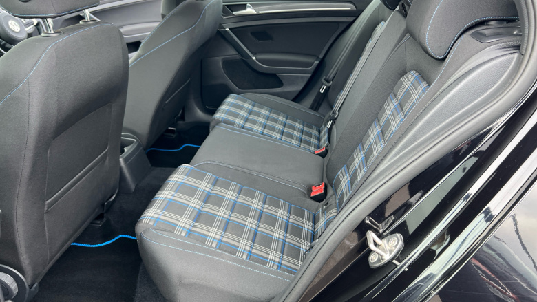 Volkswagen Golf 1.4 TSI GTE 5dr DSG Hatchback